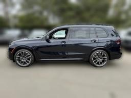 BMW X7 xDrive40i Sports Activity Vehicle 2026