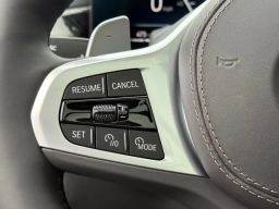 BMW X7 xDrive40i Sports Activity Vehicle 2026