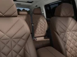 BMW X7 xDrive40i Sports Activity Vehicle 2026