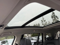 BMW X7 xDrive40i Sports Activity Vehicle 2026