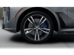 BMW X7 xDrive40i Sports Activity Vehicle 2026