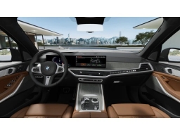 BMW X7 xDrive40i Sports Activity Vehicle 2026