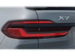 BMW X7 xDrive40i Sports Activity Vehicle 2026