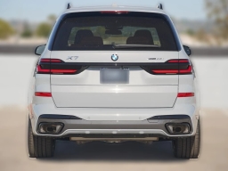 BMW X7 xDrive40i Sports Activity Vehicle 2026