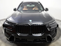 BMW X7 xDrive40i Sports Activity Vehicle 2026