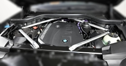 BMW X7 xDrive40i Sports Activity Vehicle 2026