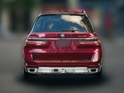 BMW X7 xDrive40i Sports Activity Vehicle 2026