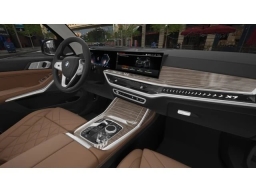 BMW X7 xDrive40i Sports Activity Vehicle 2026