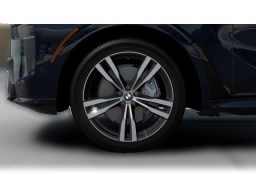 BMW X7 xDrive40i Sports Activity Vehicle 2026