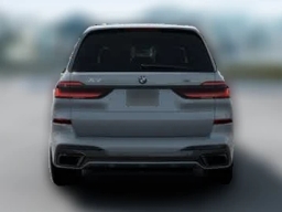 BMW X7 xDrive40i Sports Activity Vehicle 2026