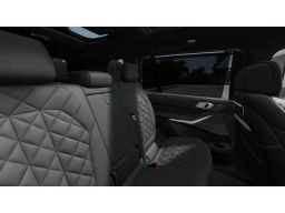 BMW X7 xDrive40i Sports Activity Vehicle 2026