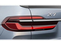 BMW X7 xDrive40i Sports Activity Vehicle 2026