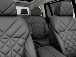 BMW X7 xDrive40i Sports Activity Vehicle 2026