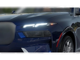 BMW X7 xDrive40i Sports Activity Vehicle 2026