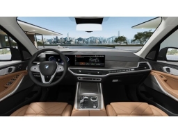 BMW X7 xDrive40i Sports Activity Vehicle 2026