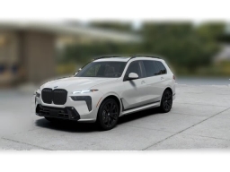BMW X7 xDrive40i Sports Activity Vehicle 2026