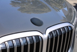 BMW X7 xDrive40i Sports Activity Vehicle 2026