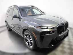 BMW X7 xDrive40i Sports Activity Vehicle 2026