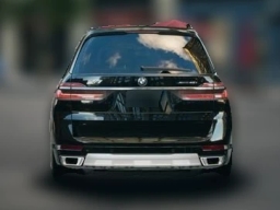 BMW X7 xDrive40i Sports Activity Vehicle 2026