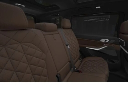 BMW X7 xDrive40i Sports Activity Vehicle 2026