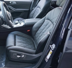 BMW X7 xDrive40i Sports Activity Vehicle 2026