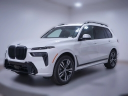 BMW X7 xDrive40i Sports Activity Vehicle 2026