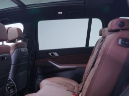 BMW X7 xDrive40i Sports Activity Vehicle 2026