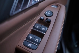 BMW X7 xDrive40i Sports Activity Vehicle 2026