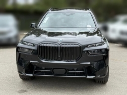 BMW X7 xDrive40i Sports Activity Vehicle 2026