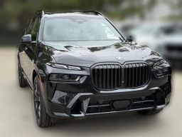 BMW X7 xDrive40i Sports Activity Vehicle 2026
