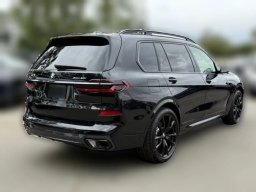 BMW X7 xDrive40i Sports Activity Vehicle 2026