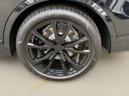 BMW X7 xDrive40i Sports Activity Vehicle 2026