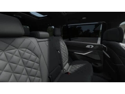 BMW X7 xDrive40i Sports Activity Vehicle 2026