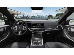 BMW X7 xDrive40i Sports Activity Vehicle 2026