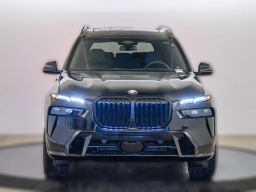 BMW X7 xDrive40i Sports Activity Vehicle 2026