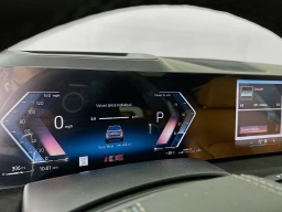 BMW X7 xDrive40i Sports Activity Vehicle 2026