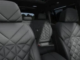 BMW X7 xDrive40i Sports Activity Vehicle 2026