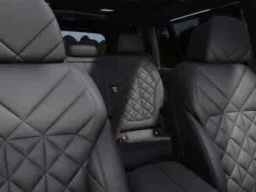 BMW X7 xDrive40i Sports Activity Vehicle 2026