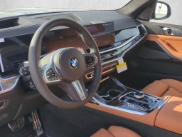 BMW X7 xDrive40i Sports Activity Vehicle 2026