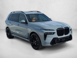 BMW X7 xDrive40i Sports Activity Vehicle 2026