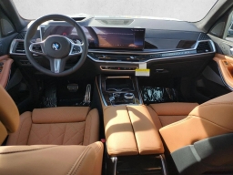 BMW X7 xDrive40i Sports Activity Vehicle 2026