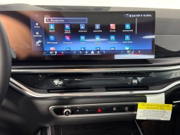 BMW X7 xDrive40i Sports Activity Vehicle 2026