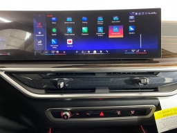 BMW X7 xDrive40i Sports Activity Vehicle 2026