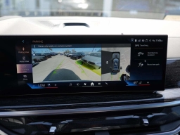 BMW X7 xDrive40i Sports Activity Vehicle 2026