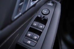 BMW X7 xDrive40i Sports Activity Vehicle 2026