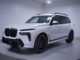 BMW X7 xDrive40i Sports Activity Vehicle 2026