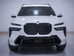 BMW X7 xDrive40i Sports Activity Vehicle 2026