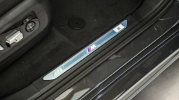 BMW X7 xDrive40i Sports Activity Vehicle 2026