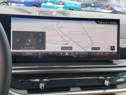 BMW X7 xDrive40i Sports Activity Vehicle 2026