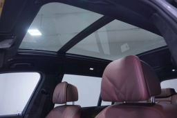 BMW X7 xDrive40i Sports Activity Vehicle 2026